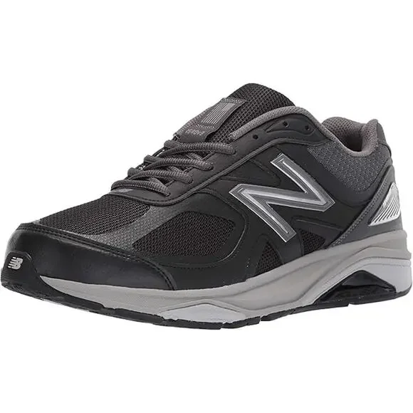 New Balance | Shoes | Used New Balance Mens Black  display picture 1